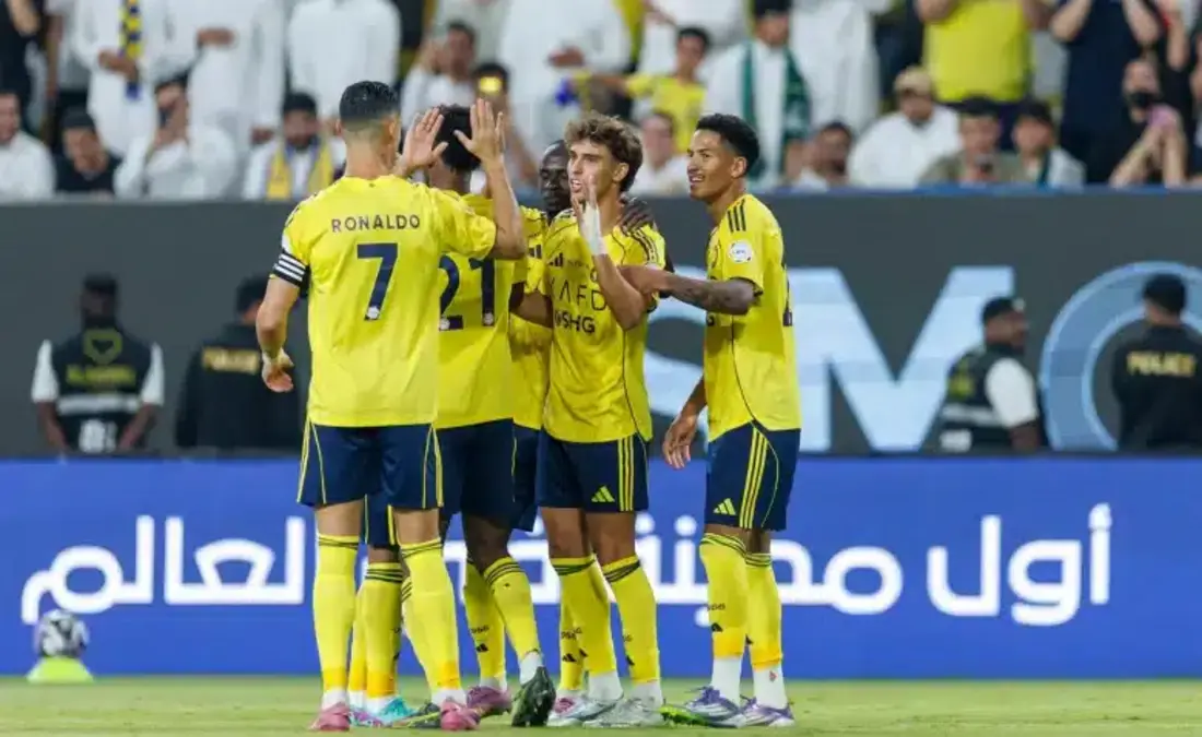 تعيين حكم مباراة النصر ونيوم في دوري روشن السعودي